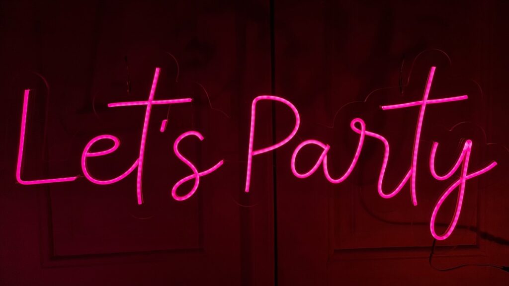 Neonový nápis Let´s Party